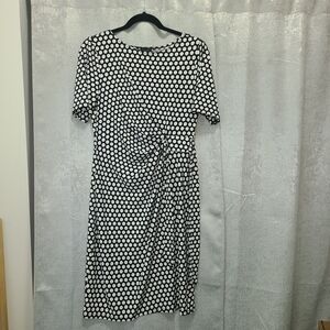 Ann Taylor Factory Black and White‎ Sheath Midi Dress